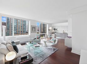 100 Riverside Blvd
