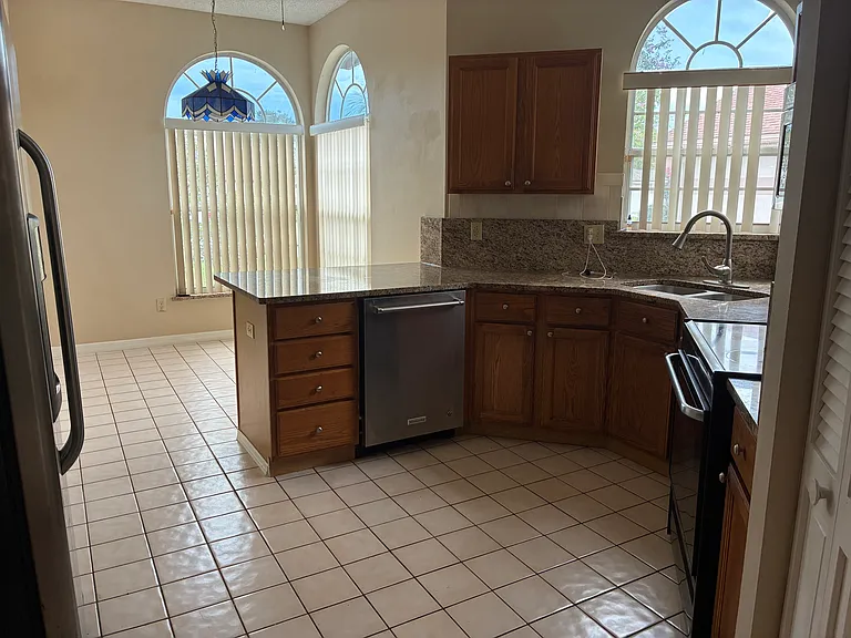 11225 Purple Plum Ct — Photo 6