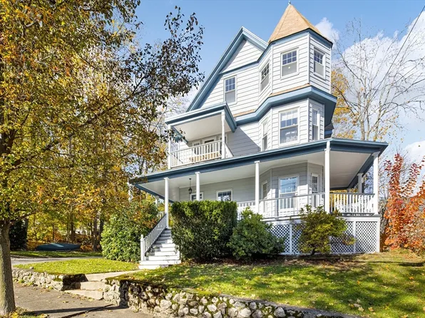 51 Robbins Rd, Arlington, MA 02476