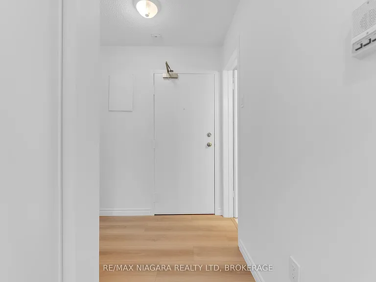833 Foss Rd #2-1 — Photo 16