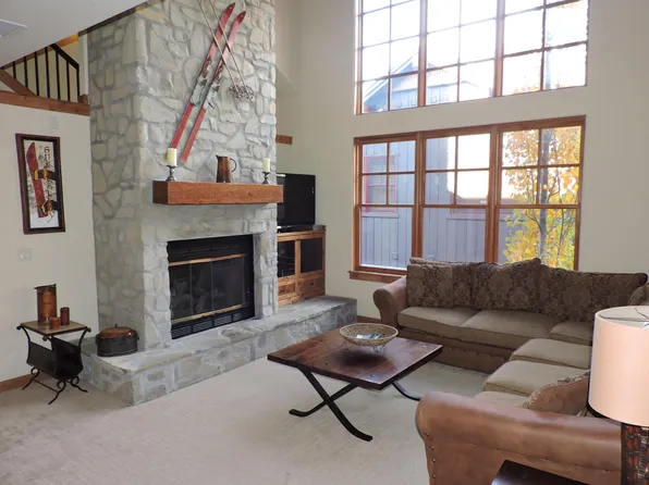101 Emerald St #J, Ketchum, ID 83340