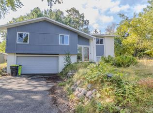 154 Homestead Ln, Traverse City, MI 49686
