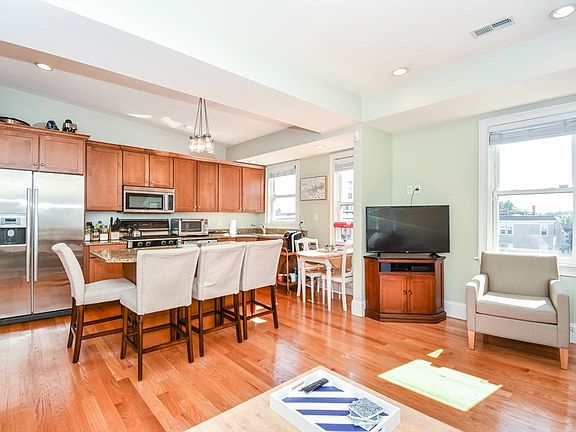 3rd image of 62 H St #3