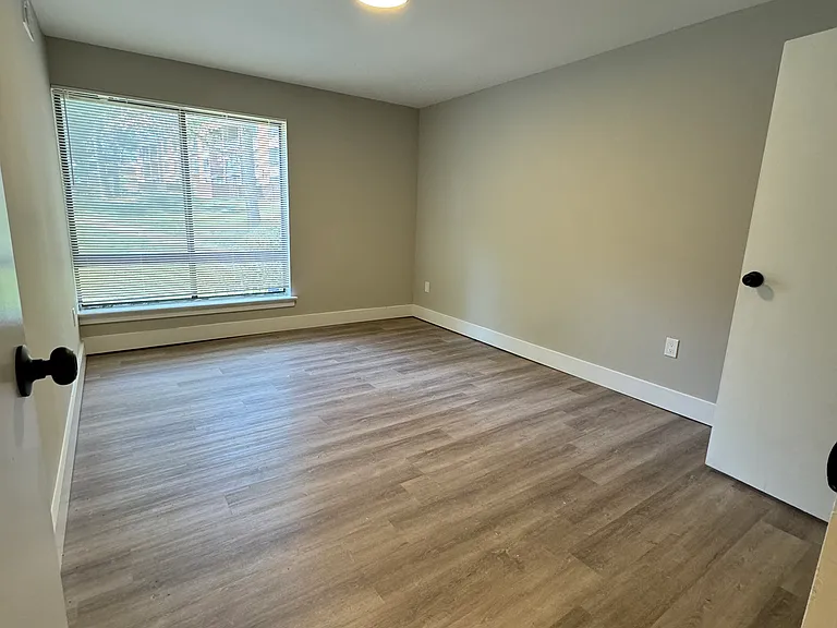 8699 Greenbelt Rd #201 — Photo 5