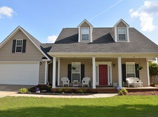 199 Wavertree Dr, Warner Robins, GA 31088