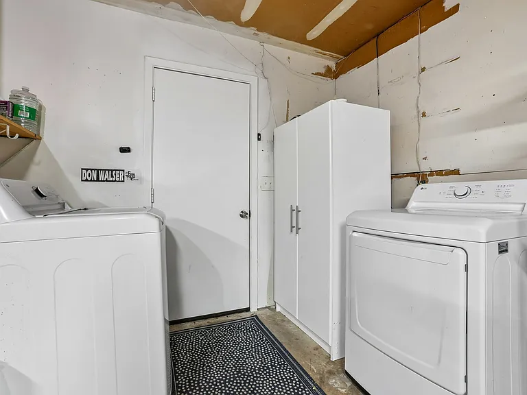 2535 Star Grass Cir — Photo 23