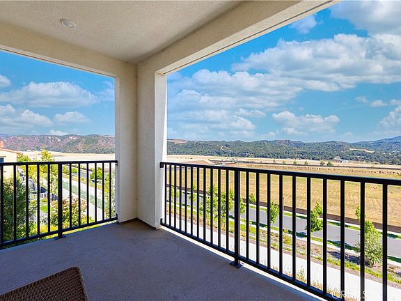 4th image of 202 Heartland Way