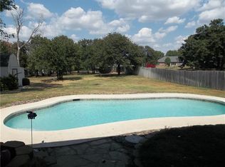 805 Amon Trl, Azle, TX 76020