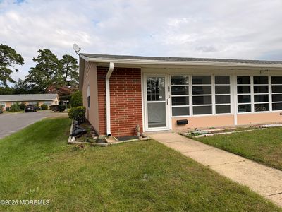 670A New Castle Court, Lakewood, NJ, 08701