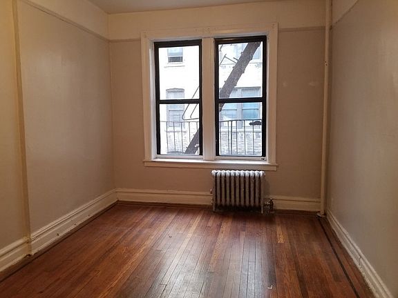 5th image of 2121 Beekman Pl #E3