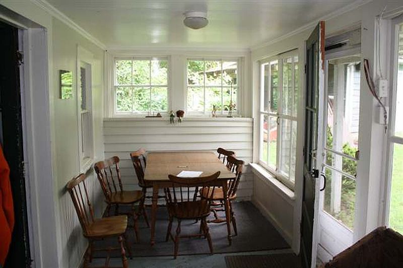 4th image of 44 ROWLANDS Lane
