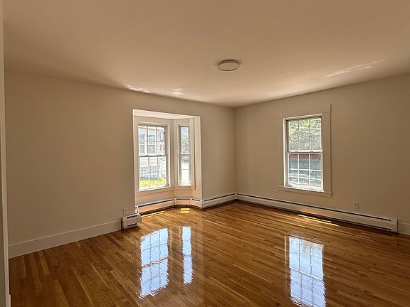 5th image of 9 Buxton Ct #7