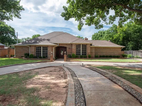 2 Bosque Cir, Wichita Falls, TX 76309