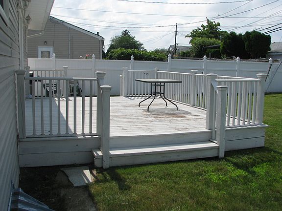 5th image of 5 Cornell Ln