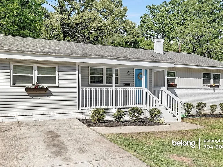 3216 Credenza Rd — Photo 1