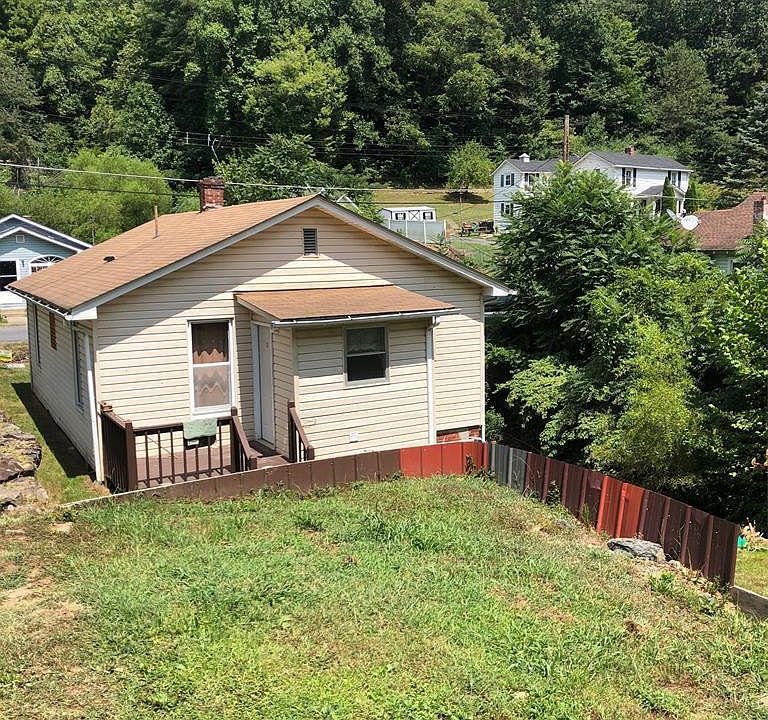 814 Frantz Ave, Mullens, WV 25882 Zillow