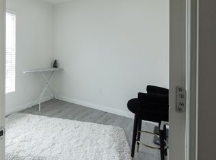1124 W 39th St #1.5, Los Angeles, CA 90037