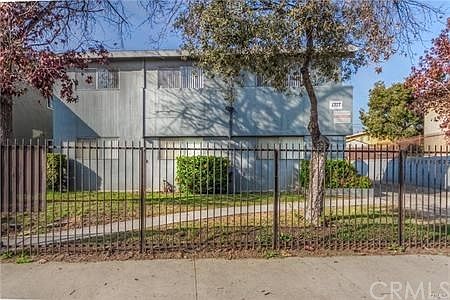 1st image of 1377 Abbey Ln