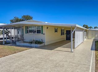 5404 Waters St, Zephyrhills, FL 33542