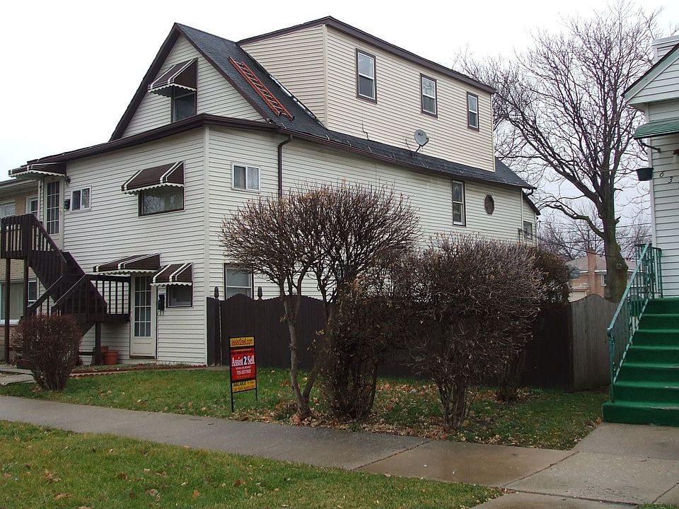 1st image of 633 S 12th Ave