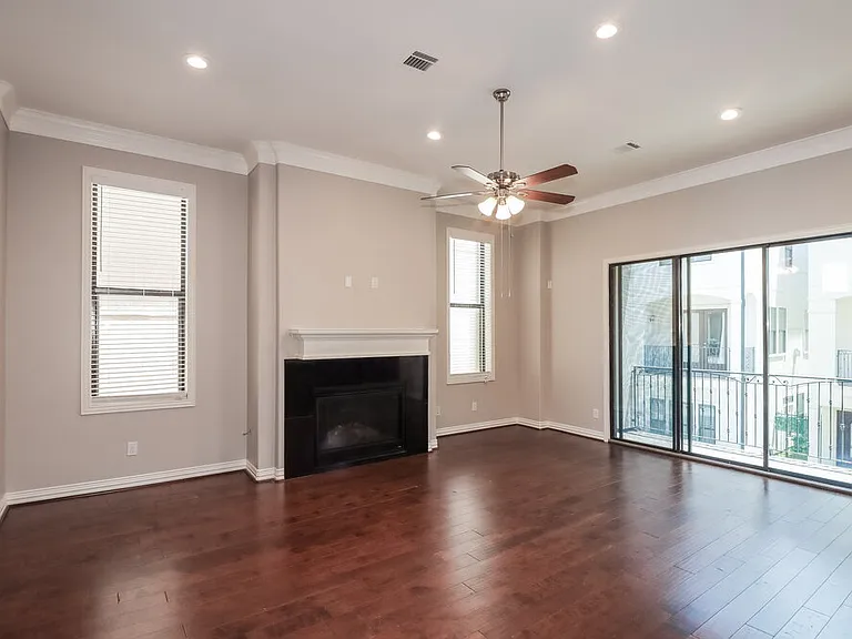 7226 Laguna Villas — Photo 6