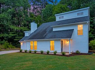11 Austin Ct, Durham, NC 27707