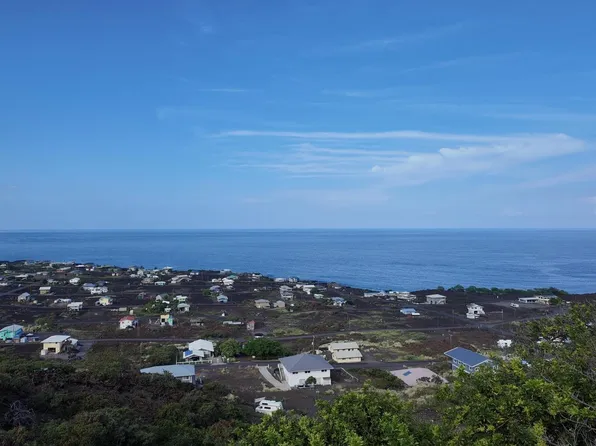 88-1556 Pikake Ave #9, Captain Cook, HI 96704
