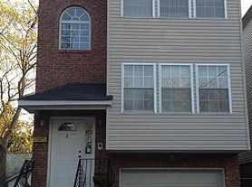 49 Kenmore Ave, Newark, NJ