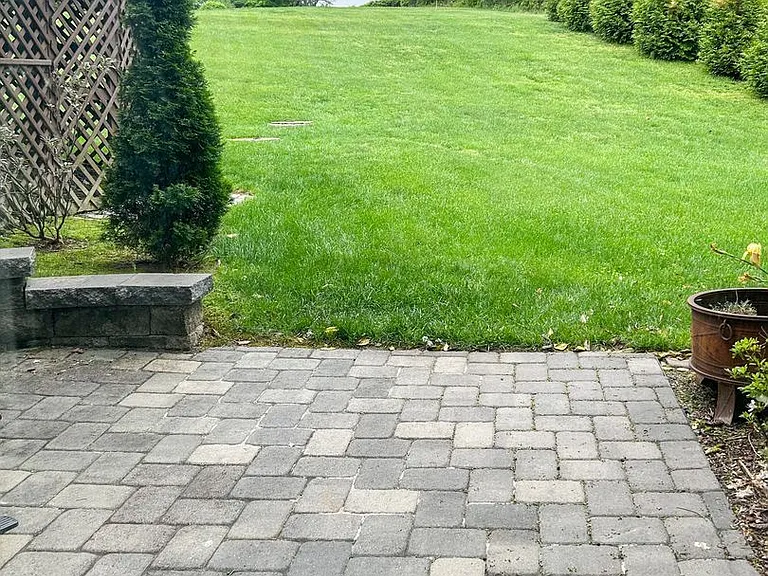 1105 Ontario Ct — Photo 29