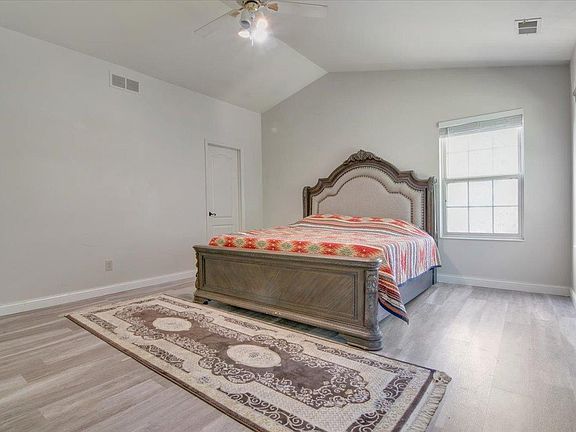 5th image of 6869 Keeneland Way