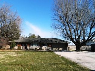 8556 Wabash Ave, Terre Haute, IN 47803