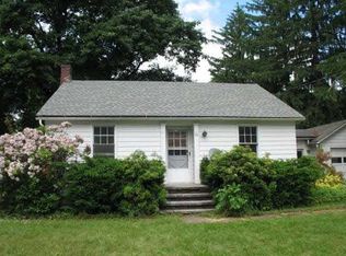 67 Fraleigh St, Red Hook, NY 12571