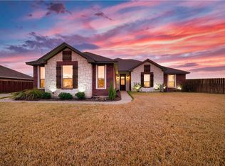 708 Caddo Trl, Mcgregor, TX 76657