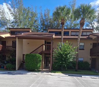 1303 Lakeview Drive E, Royal Palm Beach, FL, 33411