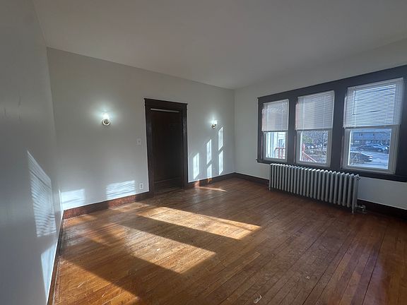 5th image of 804 Central Ave #1