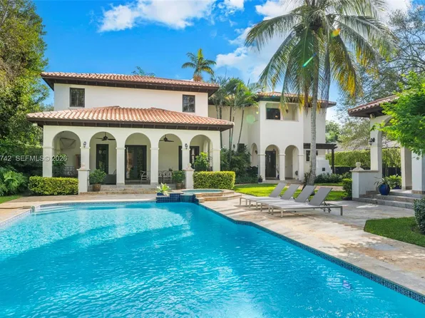 8800 SW 57th Ave, Pinecrest, FL 33156