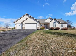 258 Mariposa Cir, Shoshone, ID 83352