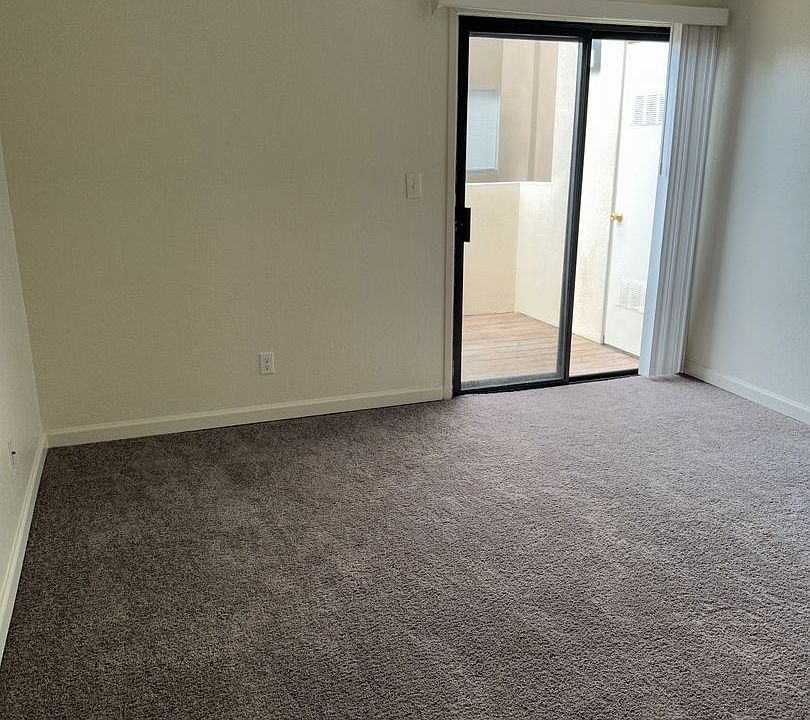 1st image of 1811 California Ave APT 38