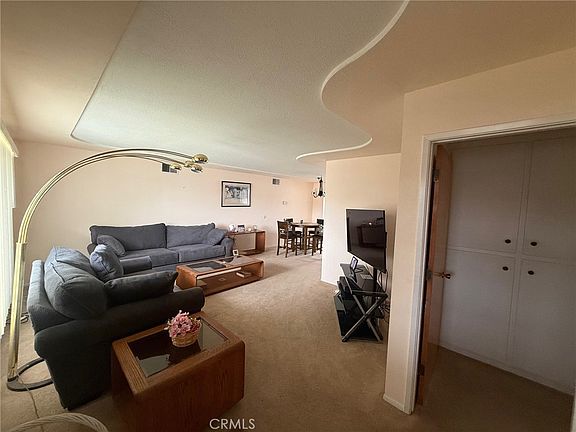 2nd image of 1461 Amberwood Dr