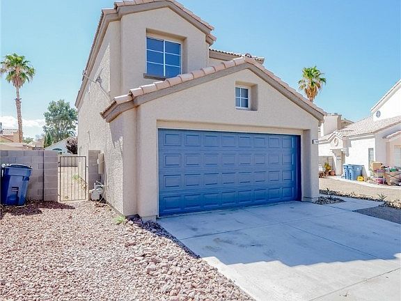3rd image of 7049 Morales Cir
