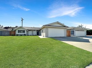 1502 W Hemlock Way, Santa Ana, CA 92704