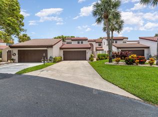 907 Osprey Dr E, Melbourne, FL 32940