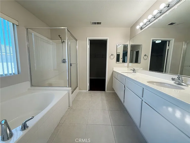 6569 Gladiola St — Photo 22