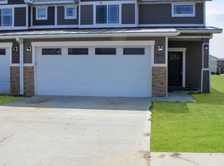 3521 9th Ave NE, Watford City, ND 58854