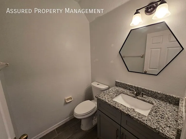 2048 Cypress Bay Blvd — Photo 13