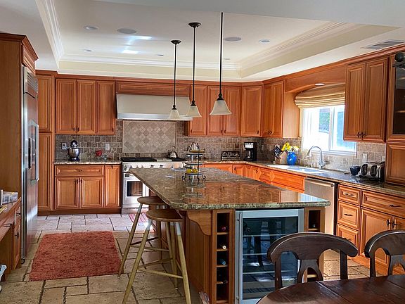 3rd image of 949 Cherrystone Dr