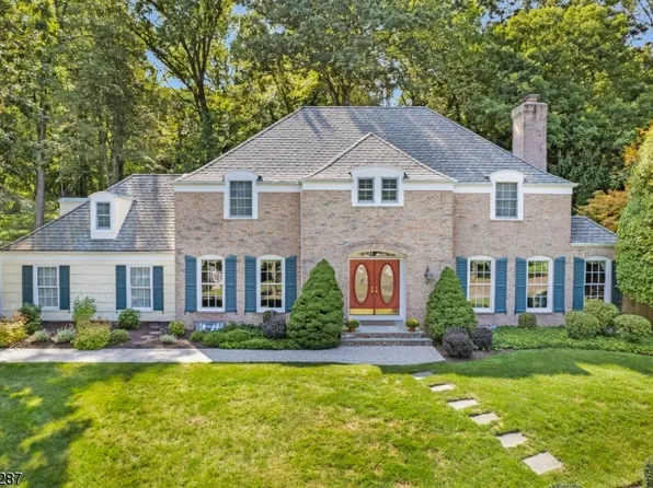 14 Colonel Evans Dr, Morris Twp., NJ 07960