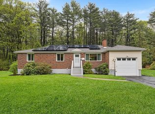 31 Livoli Rd, Framingham, MA 01701