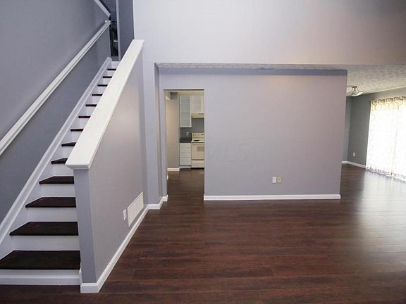 3rd image of 6066 Chidley St