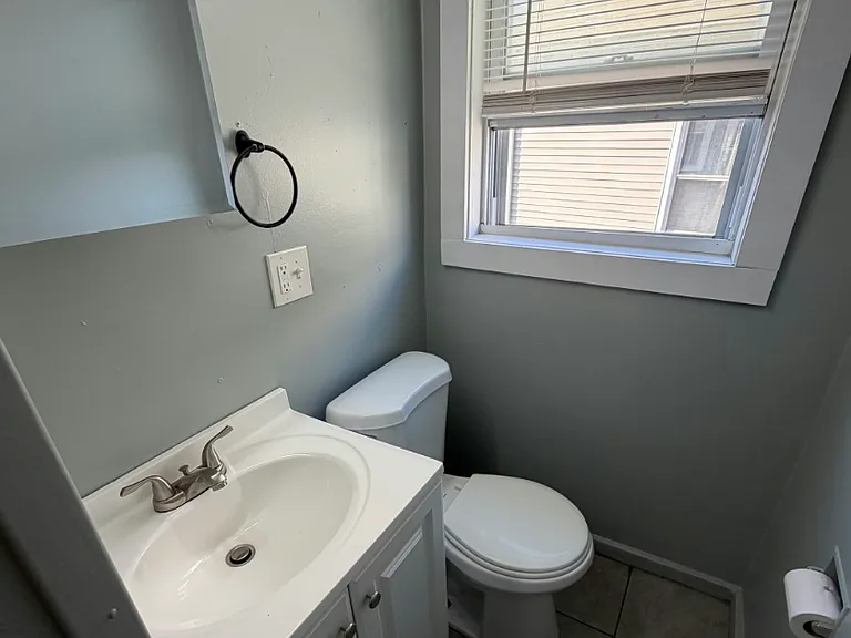 766 Plymouth Ave #2W — Photo 16